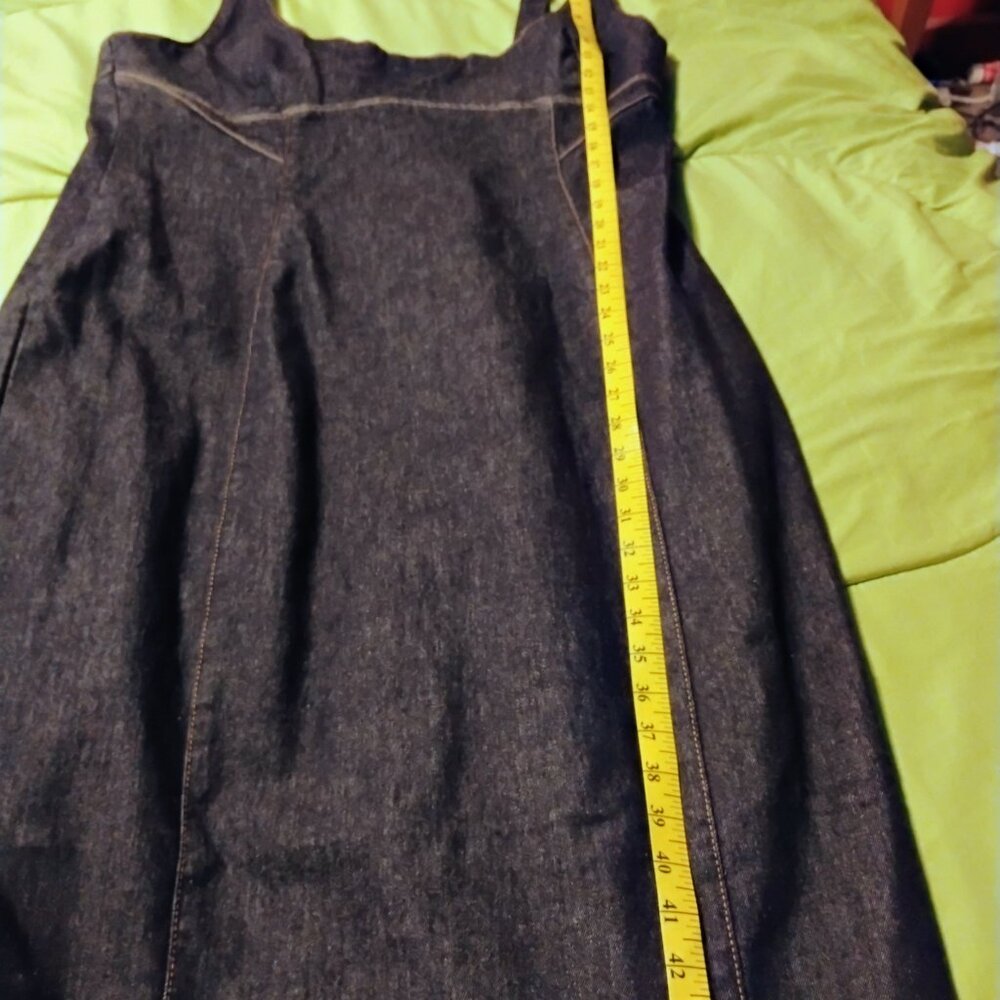 Akira Wiggle Dress - Picture 4 of 6